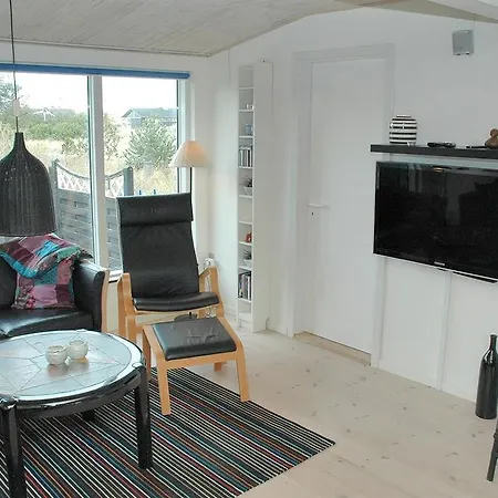 Three-bedroom Holiday Magevej 01 Vakantiehuis *
